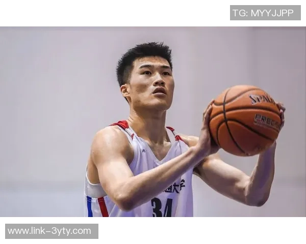 谢智杰首度实现15分5篮板5助攻佳绩CBA第十二轮精彩回顾